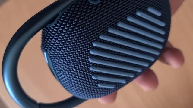 Is the JBL Clip 4 worth buying? смотреть онлайн