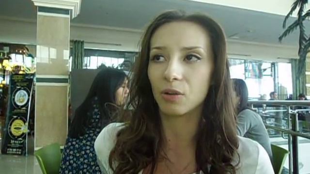 Очень привлекательная девушка, я кайфую постоянно/Very attractive girl смотреть онлайн