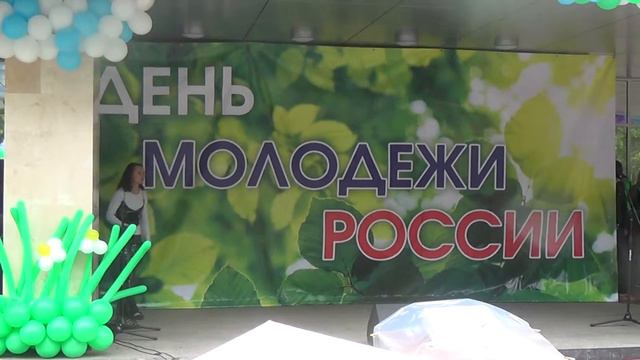 Мария Лощакова-Желтые ботинки;Хороший день смотреть онлайн