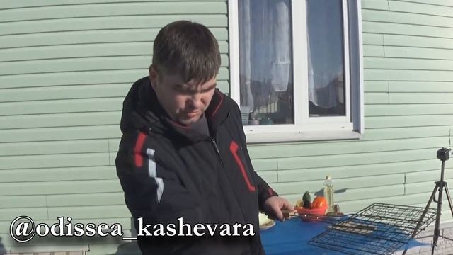 Скумбрия на мангале и овощи на гриле. смотреть онлайн