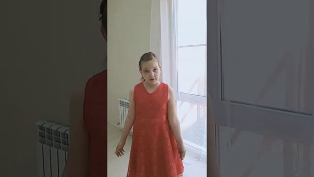 Д. КАбалевский "Сказка о старушке" поет Василиса Радзявичуте, 10 лет смотреть онлайн