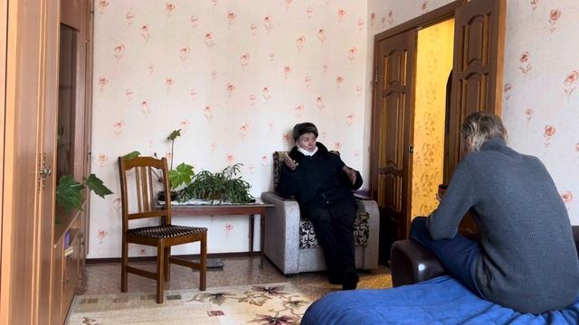 Тестирую новый микрофон, батя приехал в гости отметить новый год смотреть онлайн