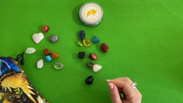 ТЕЛЕЦ ???♉ ГАДАНИЕ на КАМНЯХ ПРОШЛОЕ НАСТОЯЩЕЕ БУДУЩЕЕ МАГИЯ КАМНЕЙ гадание онлайн смотреть онлайн