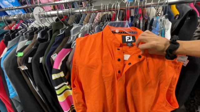 Thrifting Low Cost Items To Resell For HUGE PROFIT! Goodwill Thrift With Me смотреть онлайн