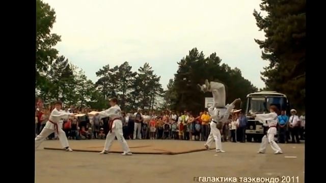 Лучшие трюки таэквондо -2.The Best taekwondo tricks -2.,,Галактика таэквондо" смотреть онлайн