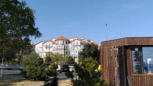 Каникулы в Геленджике. Море. Дикий пляж. смотреть онлайн