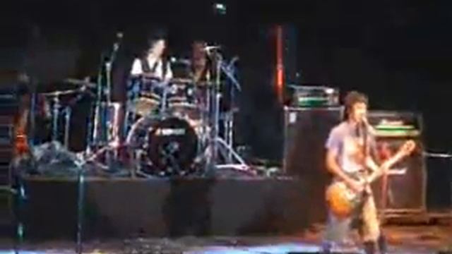 16 forever - Stifler's Mom @ Schoolwave 2008 смотреть онлайн