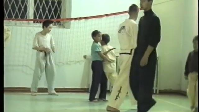 Видео тренировок 95-96 годов - Школа №47 - TAEKWONDO ITF смотреть онлайн