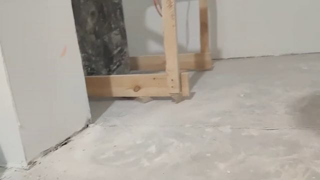 Извлечение клипсов СВП из застывшего клея. смотреть онлайн