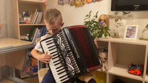 Голубой вагон на аккордеоне