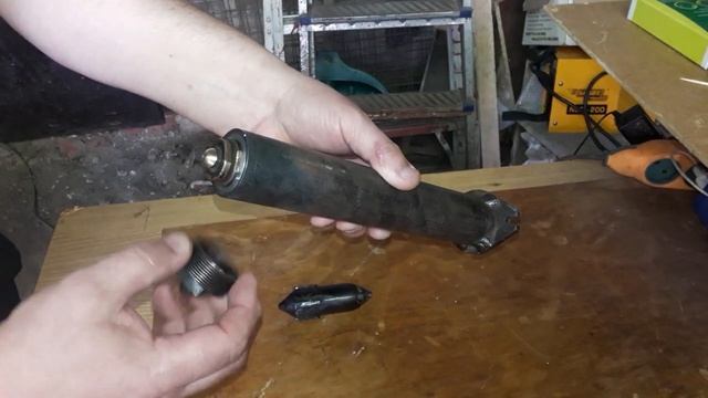 Термопласт вертикальный, замена литника с запирающим клапаном для сильно текучего сырья, полиамида. смотреть онлайн