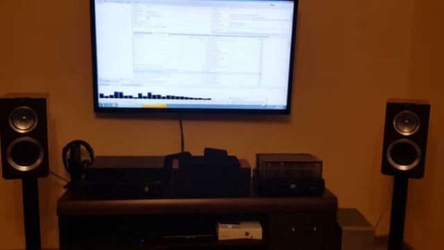 KEF R300, MingDa MC88-C, SMSL M8 смотреть онлайн