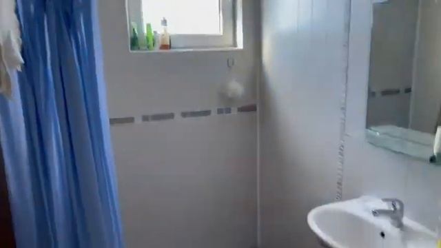 Трехкомнатный апартамент с видом на море в Поморие смотреть онлайн