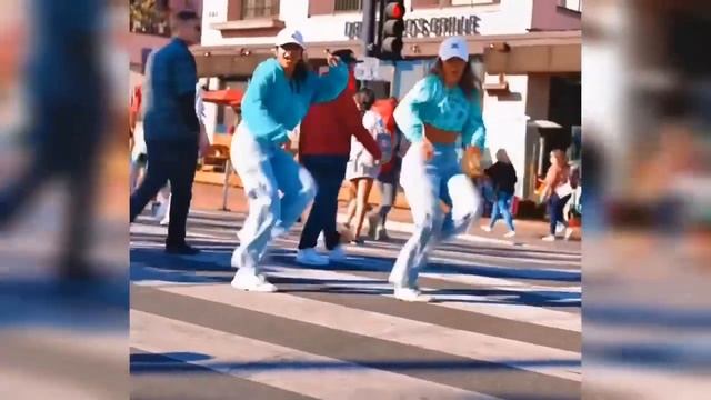 Teknova Melbourne Bounce Mix Shuffle Dance BEAUTIFUL GIRL 2023 смотреть онлайн