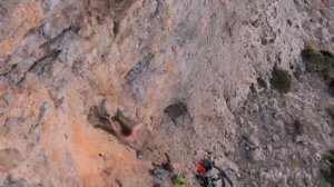 Альпинист сорвался