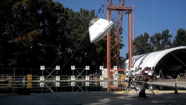 Orion capsule drop test смотреть онлайн