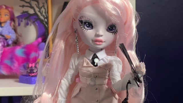 Shadow High Series 2 Karla Choupette Doll Review смотреть онлайн