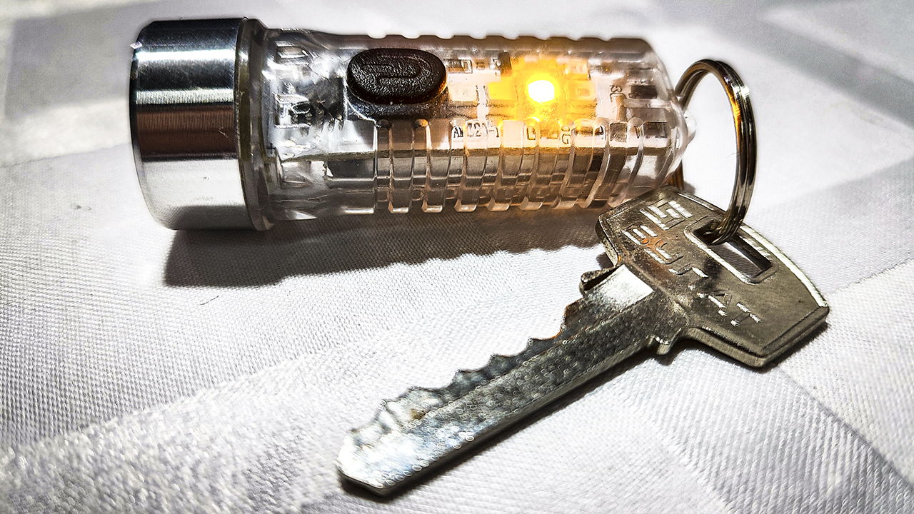 Фонарик наключный QB-316 с AliExpress. смотреть онлайн