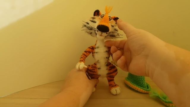 Обзор игрушки тигр Счастливчик. смотреть онлайн