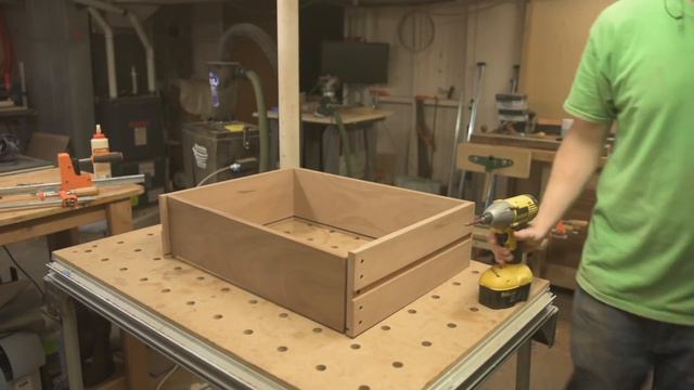 Making a Mahogany Dresser Part 2- Woodworking How To смотреть онлайн