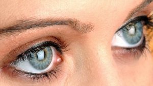 Почему меняется цвет глаз?