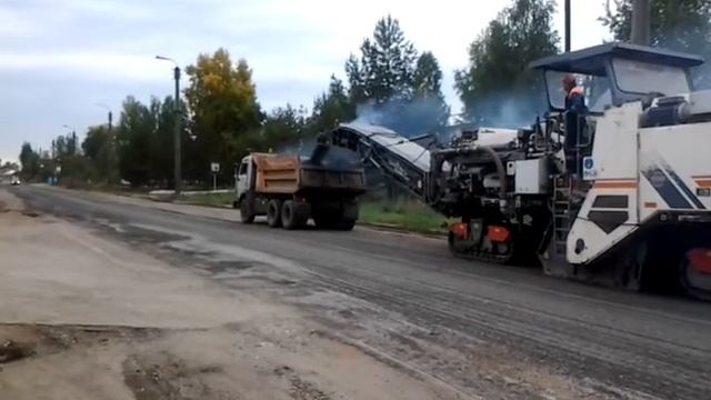 КОТЕЛЬНИЧ.info Ремонт дороги улицы Победы смотреть онлайн