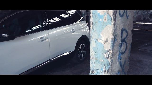 Peugeot 5008 смотреть онлайн