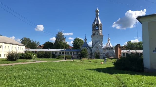 Что можно успеть в Великом Новгороде за 3 часа? Фото-тур по российским дорогам. смотреть онлайн