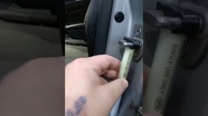 Установка демпферов на двери X-RAY.