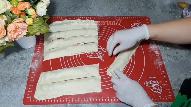 Слоёные трубочки с вишней. смотреть онлайн
