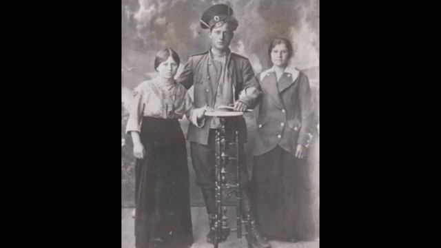 Анатолия Квасова - Пролягала она путь дорожка 🎼🐎 смотреть онлайн