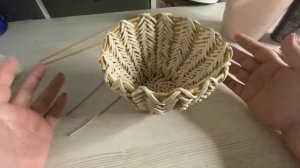 Конфетница плетеная