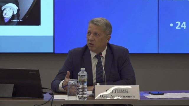 (12+) «Безопасный регион» и поощрение общественных инициатив – основные темы дня смотреть онлайн