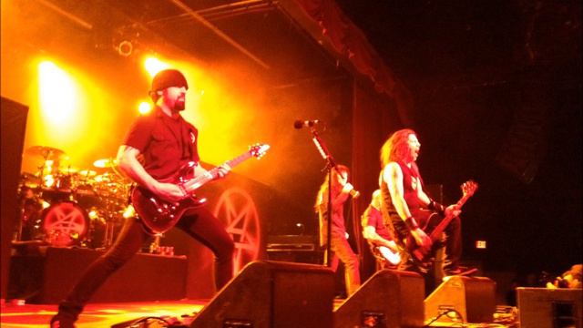 ANTHRAX - Panic - Axe The Odeon Down (Live)