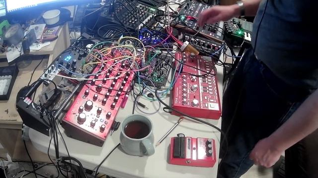 Monday Modulations смотреть онлайн