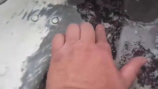 Удаление ржавчины под капотом Нива. смотреть онлайн