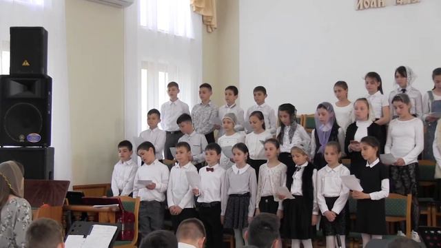 Детский хор "В день чудесный Воскресенья " 02.05.2021 смотреть онлайн