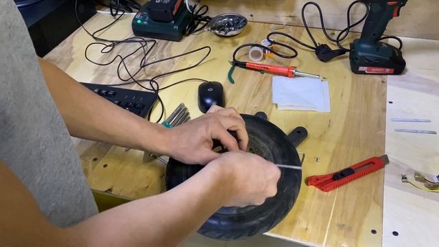 ЗАМЕНА ТОРМОЗНОГО ДИСКА НА XIAOMI MIJIA M365/PRO смотреть онлайн