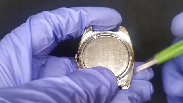 Vintage mechanical Soviet men's watch Chaika 2609 H USSR 17 stones DOES NOT WORK. Часы Чайка 2609 H смотреть онлайн