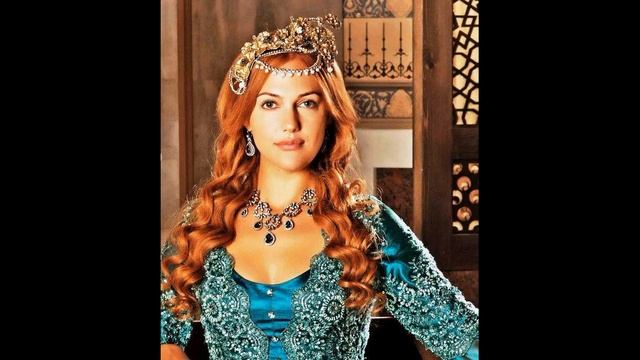 ИБРАГИМ БЫЛ ВЛЮБЛЕН В ХЮРРЕМ? смотреть онлайн