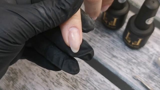 Урок 4" Подготовка ногтей к покрытию слабо кислотной базы. смотреть онлайн