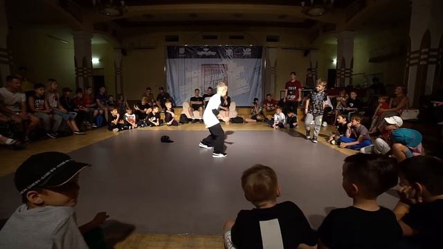 Groovy vs Повар смотреть онлайн
