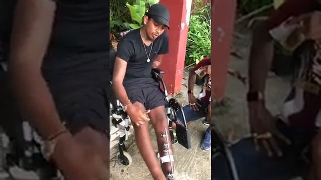 🔊🚨VICTIME D'UN BRAQUAGE ET DEVENU HANDICAPÉ A LA SUITE CE JEUNE GUADELOUPÉEN TÉMOIGNE смотреть онлайн