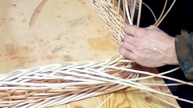 делаем лотки для кроликов на выставку часть 4 смотреть онлайн