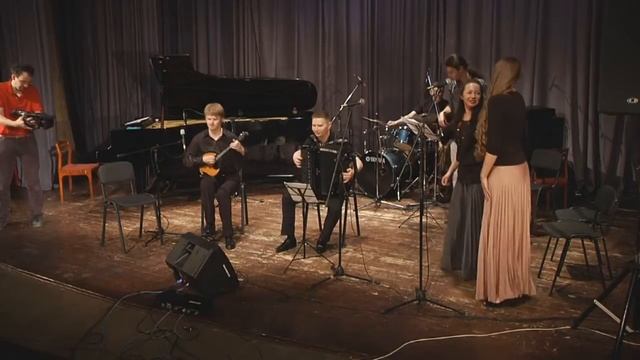 Oh, you Gypsies - A.Aleksandrov, domra смотреть онлайн