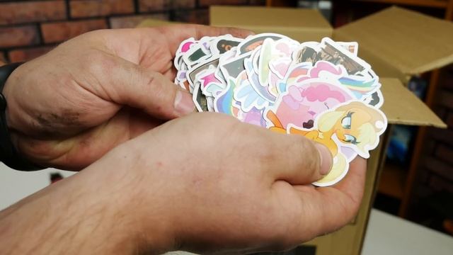 РАСПАКОВКА КРУТЫХ ПОСЫЛОК / ПОДАРКИ ОТ ПОДПИСЧИКОВ смотреть онлайн