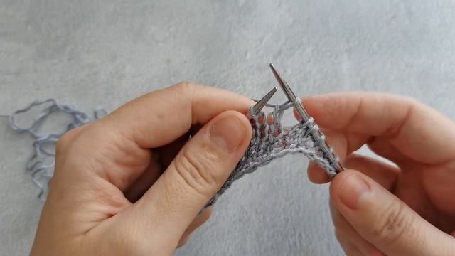 Двойная петля на лицевой стороне при поворотом вязании смотреть онлайн