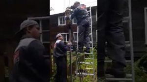 Установка столбов для забора с копером