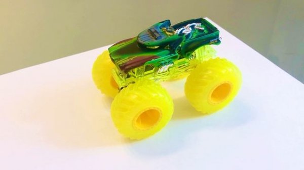 Hot Wheels monster trucks. Хот вилс Монстр траки. Часть 1
