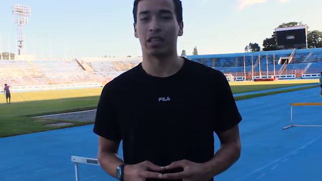 Entrevista Pablo Ibáñez - 400 metros vallas FEDEATLETISMO смотреть онлайн